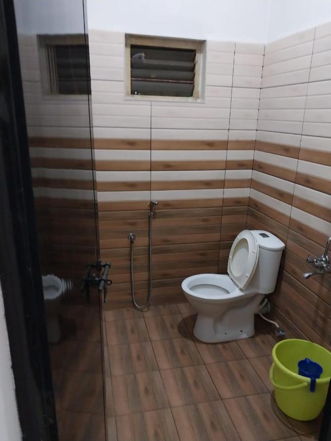 Lloydskochi Home Stay エクステリア 写真